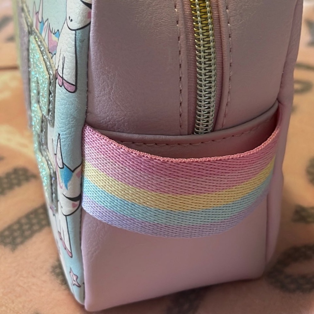 Kids Pouch - Picture 3 of 3
